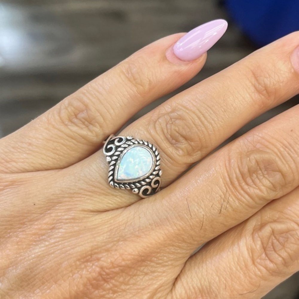 New Real 925 Sterling Silver Pear tear drop Opal Ring sizes 6 7 8 9